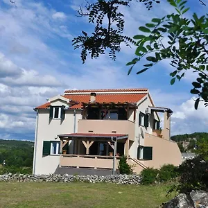 Appartamento Carnizza, Ražanac